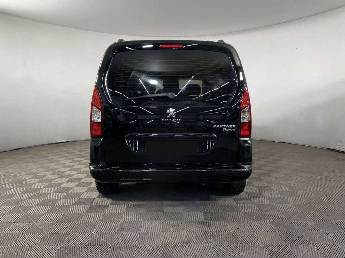 Купить Peugeot Partner с пробегом. Фото: #2