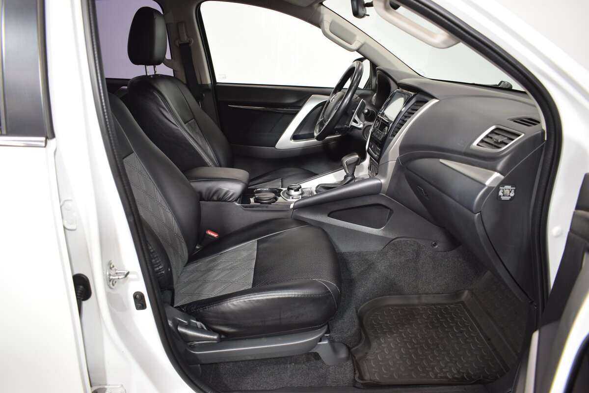 Купить Mitsubishi Pajero Sport с пробегом. Фото: #10