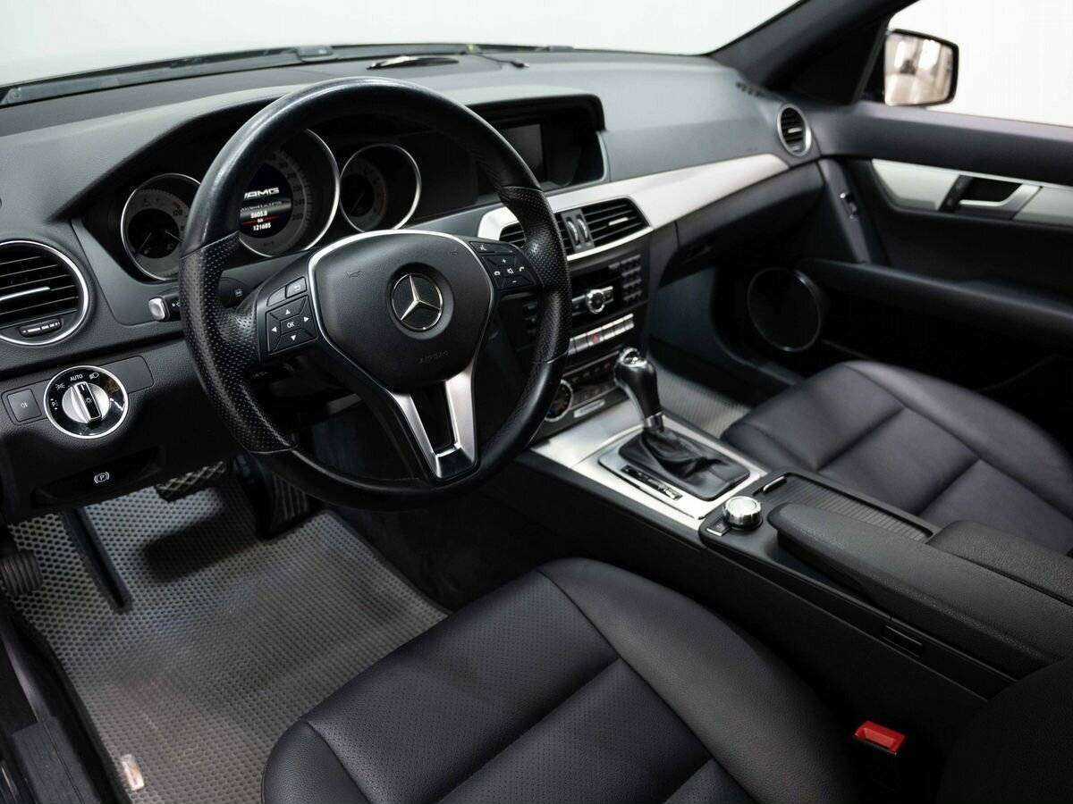 Купить Mercedes-Benz C-Класс с пробегом. Фото: #6