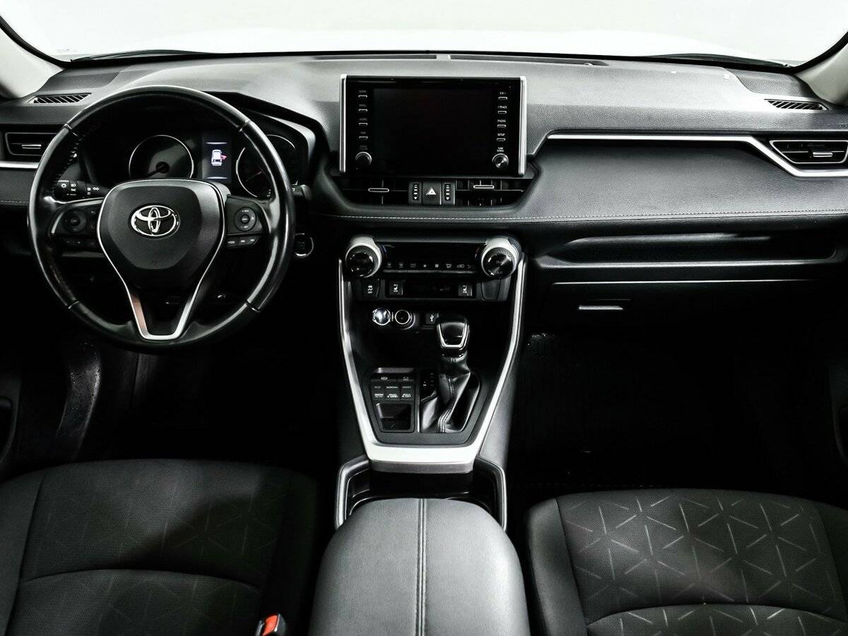 Купить Toyota RAV4 с пробегом. Фото: #10