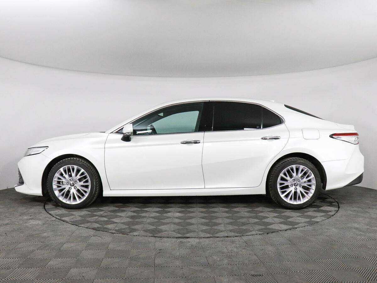 Купить Toyota Camry с пробегом. Фото: #6