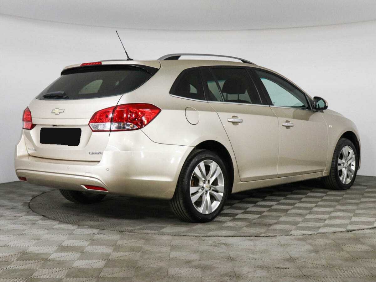 Купить Chevrolet Cruze с пробегом. Фото: #3