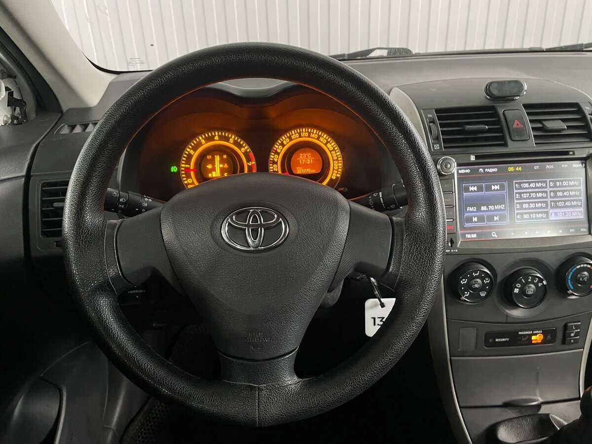 Купить Toyota Corolla с пробегом. Фото: #9