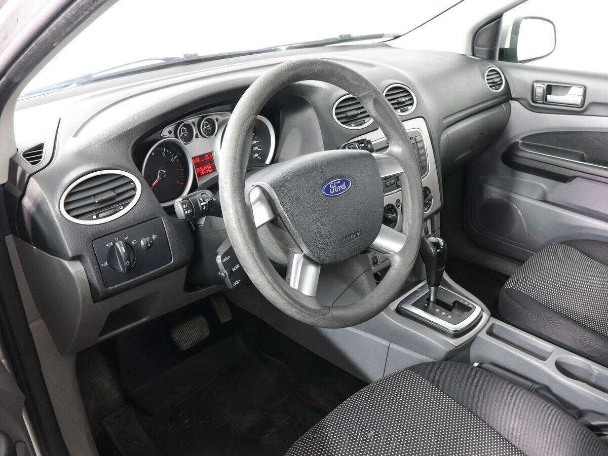 Купить Ford Focus с пробегом. Фото: #7