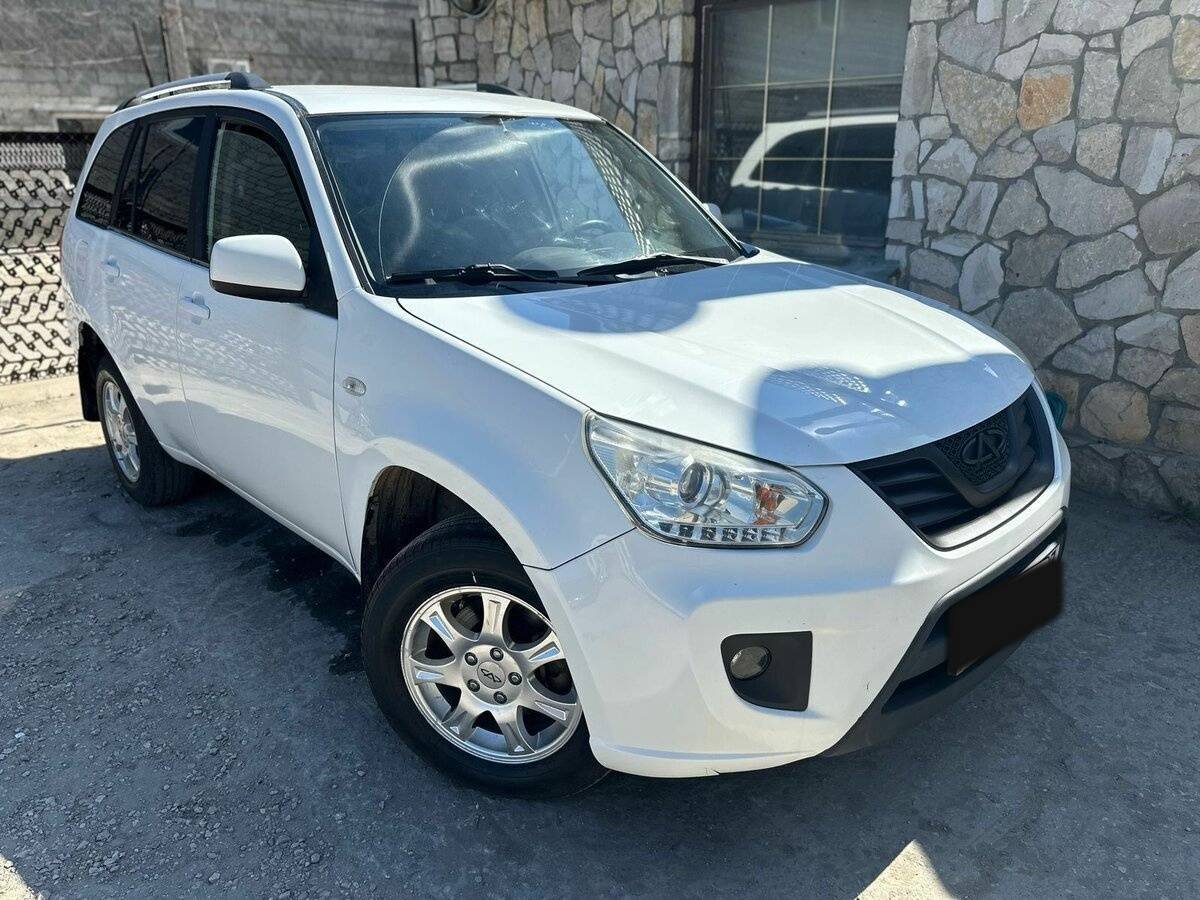 Купить Chery Tiggo (T11) с пробегом. Посмотреть фото