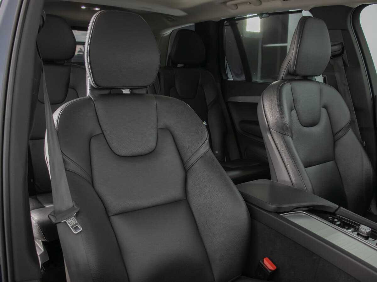 Купить Volvo XC90 с пробегом. Фото: #11