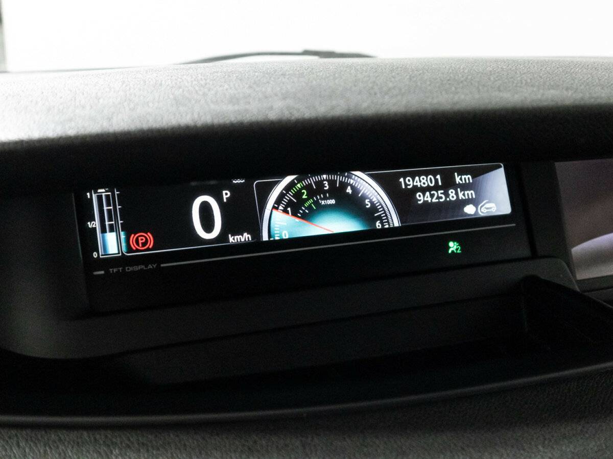 Купить Renault Scenic с пробегом. Фото: #11
