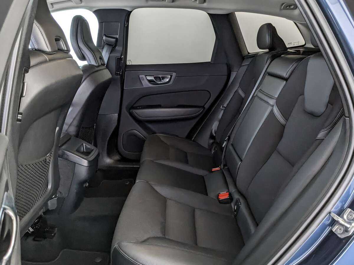 Купить Volvo XC60 с пробегом. Фото: #13