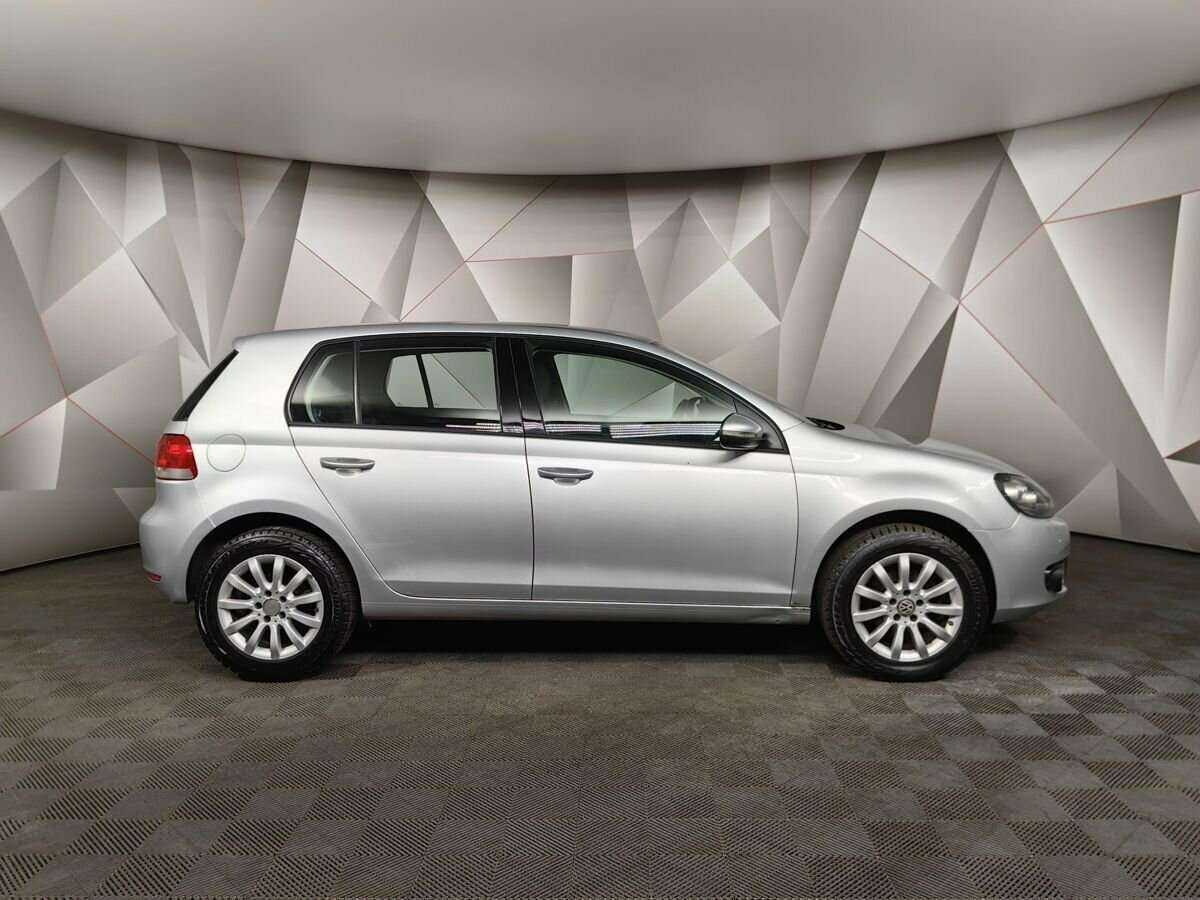 Купить Volkswagen Golf с пробегом. Фото: #5