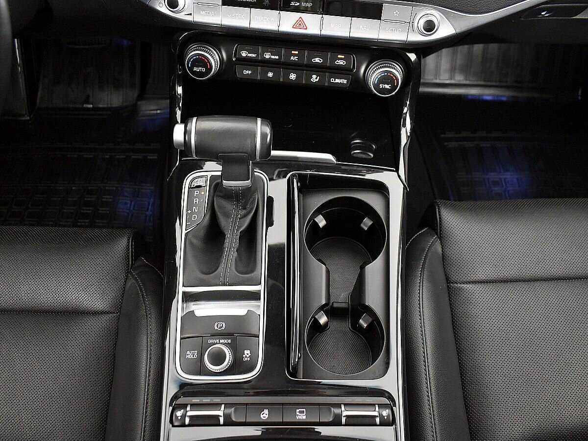 Купить Kia Stinger с пробегом. Фото: #13
