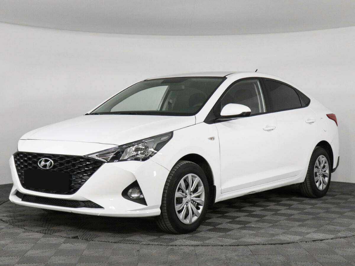 Купить Hyundai Solaris с пробегом. Фото: #0