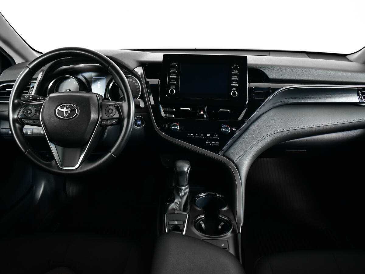 Купить Toyota Camry с пробегом. Фото: #11