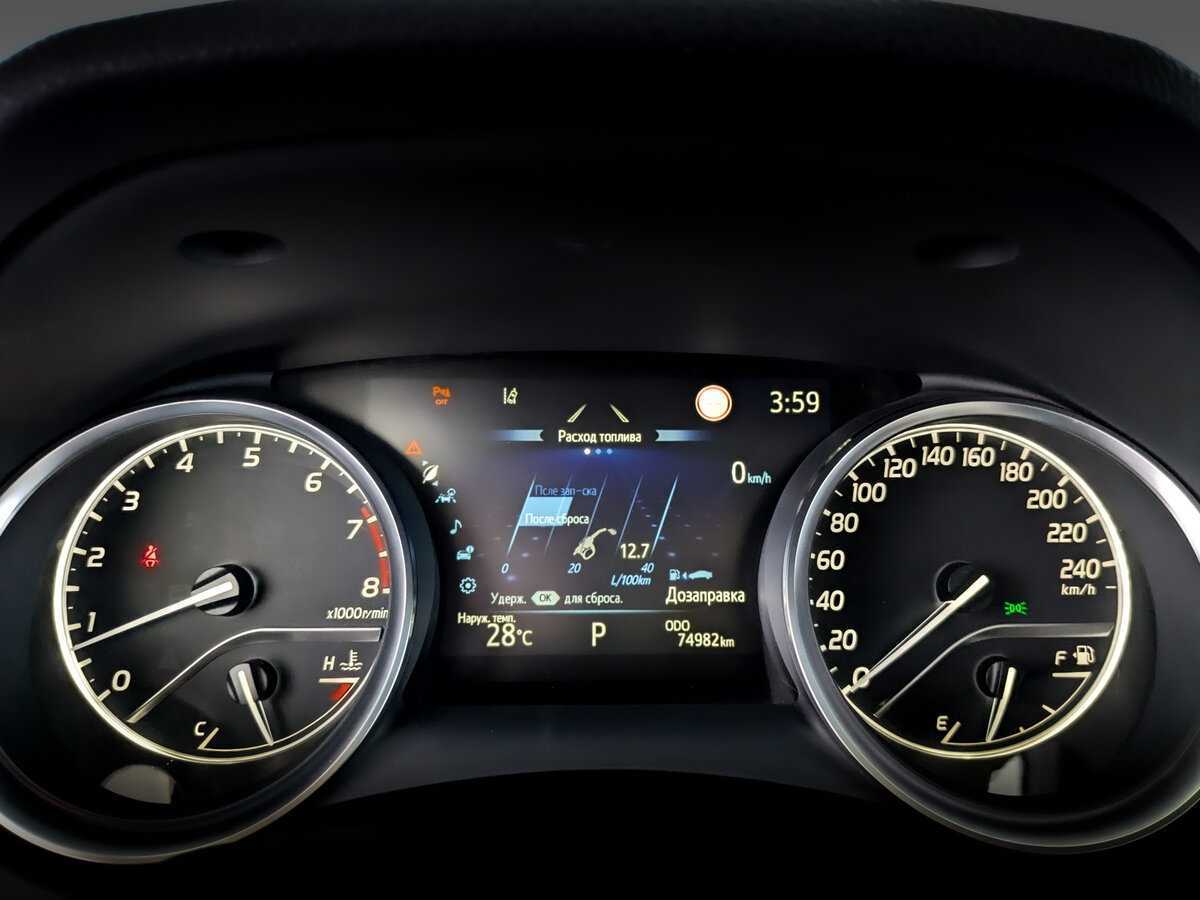 Купить Toyota Camry с пробегом. Фото: #10
