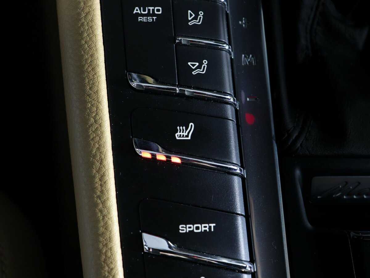 Купить Porsche Macan с пробегом. Фото: #21