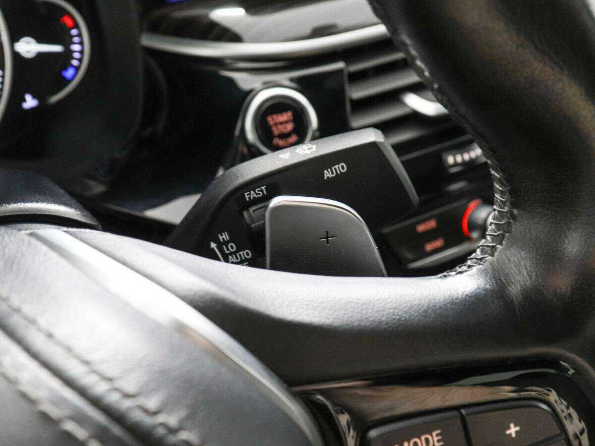 Купить BMW 5 серии с пробегом. Фото: #11