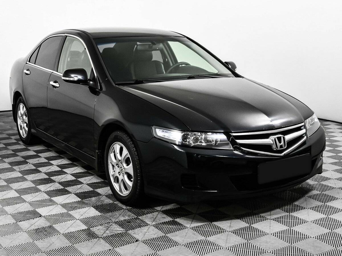 Купить Honda Accord с пробегом. Фото: #2