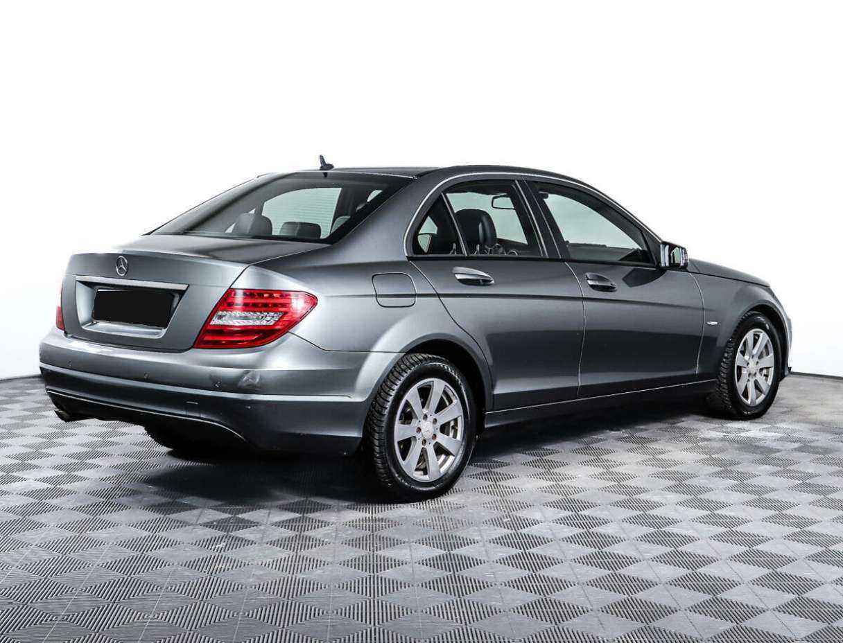 Купить Mercedes-Benz C-Класс с пробегом. Фото: #4