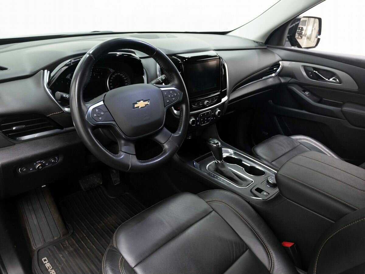 Купить Chevrolet Traverse с пробегом. Фото: #8