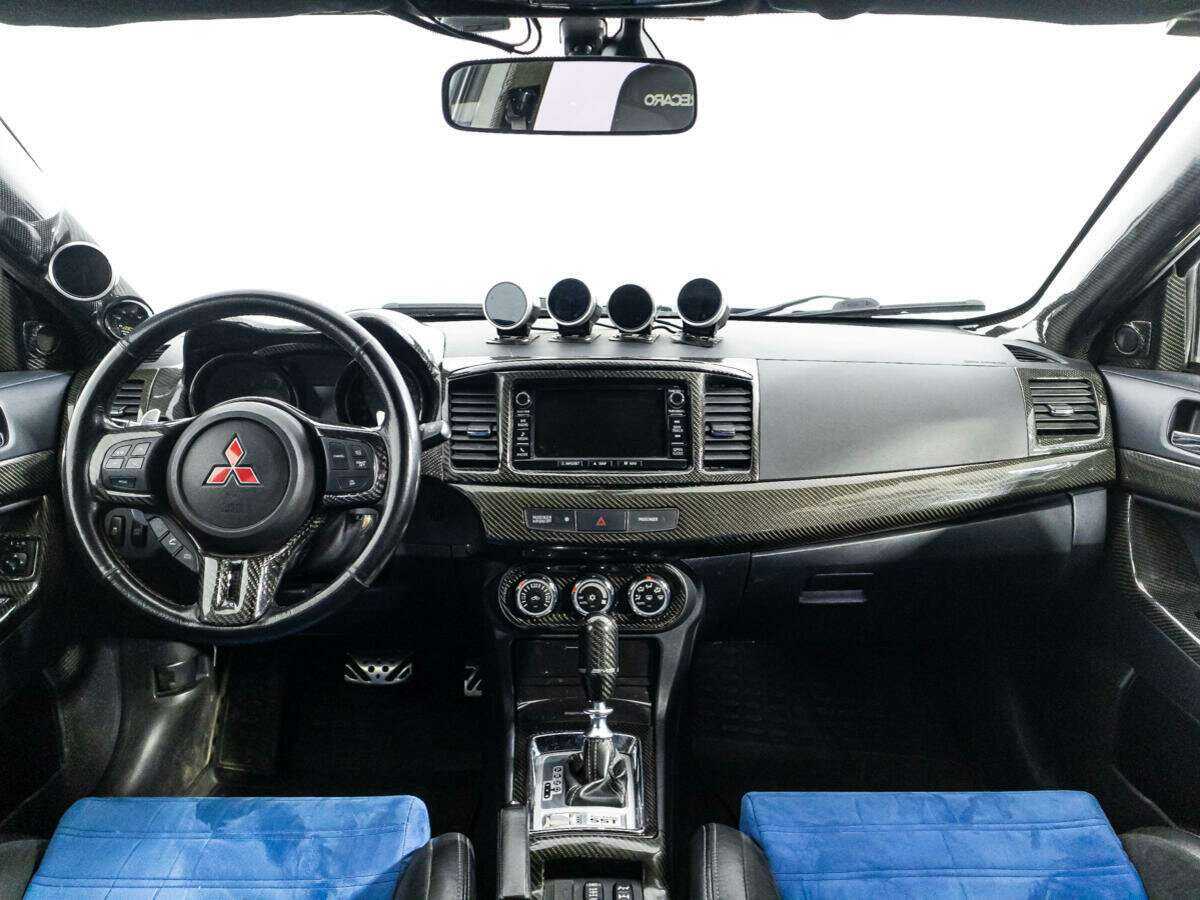 Купить Mitsubishi Lancer Evolution с пробегом. Фото: #12