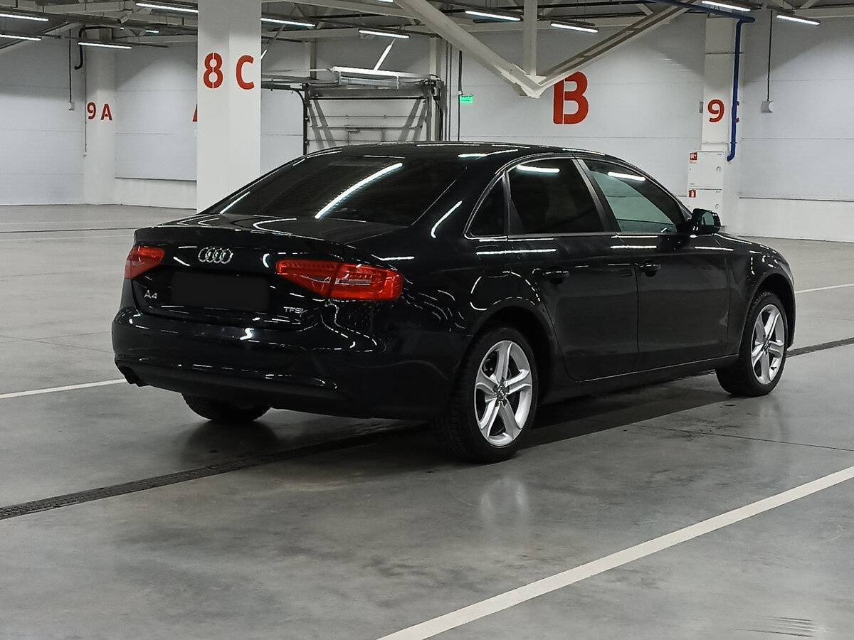 Купить Audi A4 с пробегом. Фото: #4