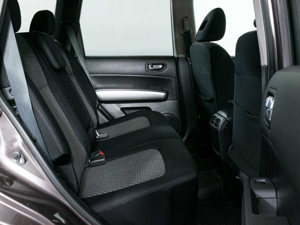 Купить Nissan X-Trail с пробегом. Фото: #9