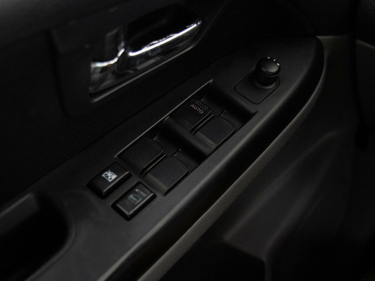 Купить Suzuki SX4 с пробегом. Фото: #12