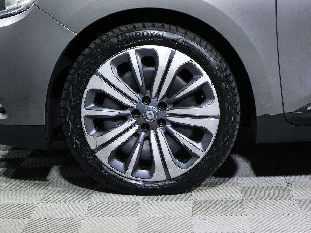 Купить Renault Scenic с пробегом. Фото: #12