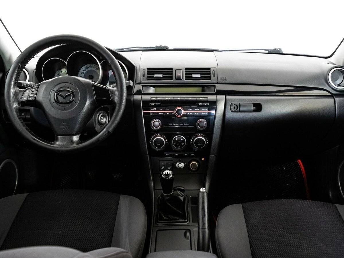 Купить Mazda 3 с пробегом. Фото: #9