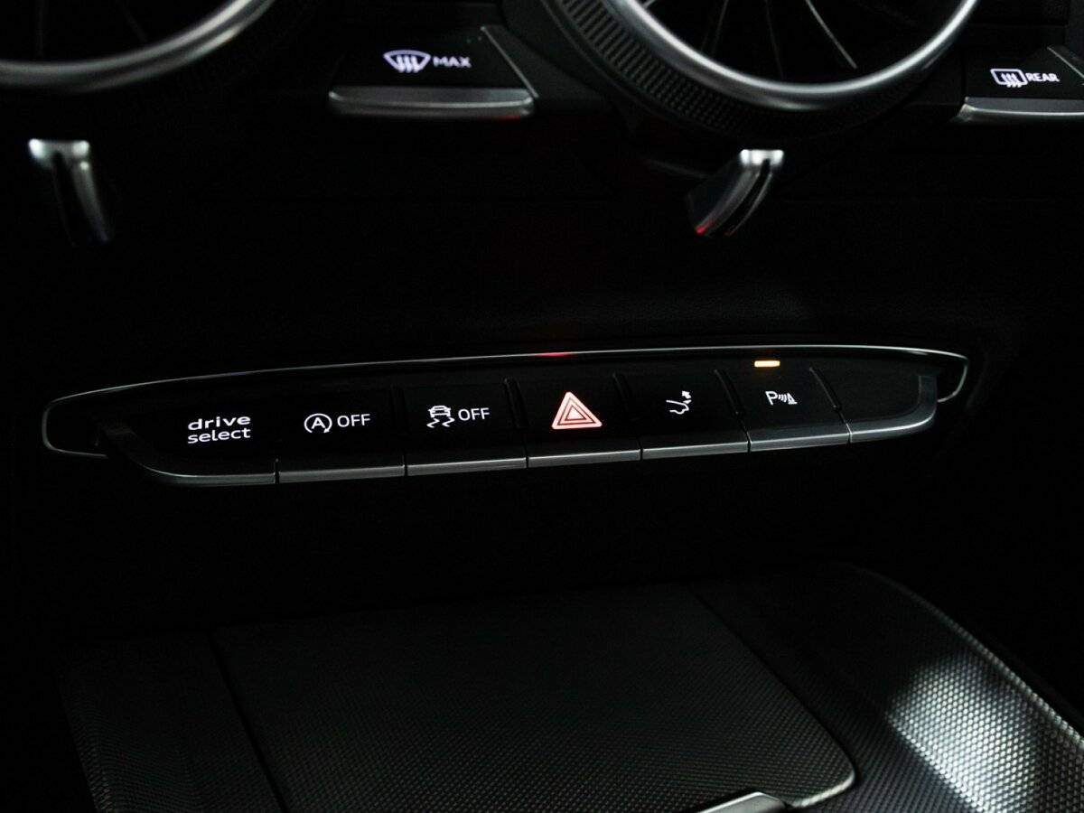 Купить Audi TT с пробегом. Фото: #17