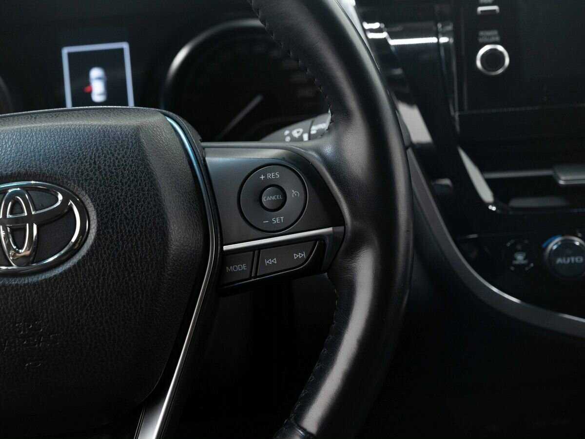 Купить Toyota Camry с пробегом. Фото: #17