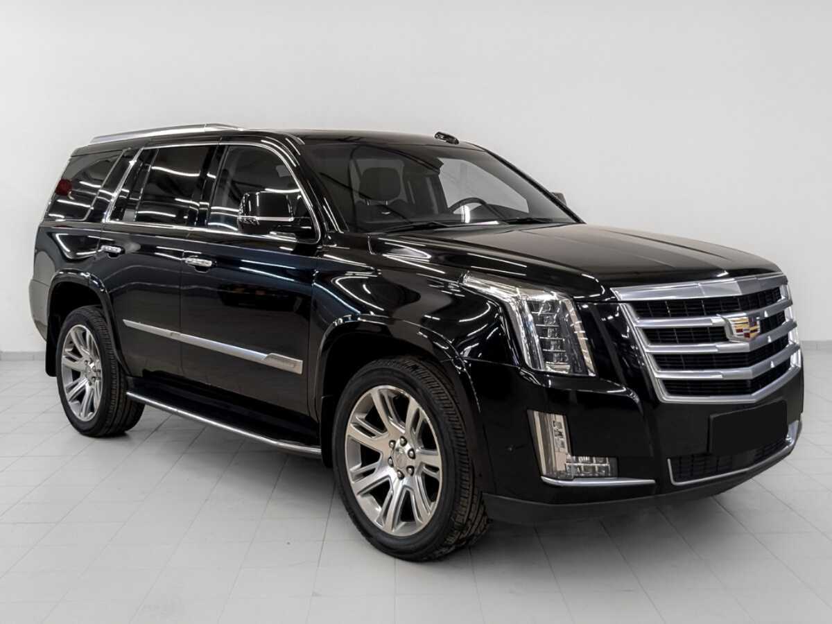 Купить Cadillac Escalade с пробегом. Фото: #2