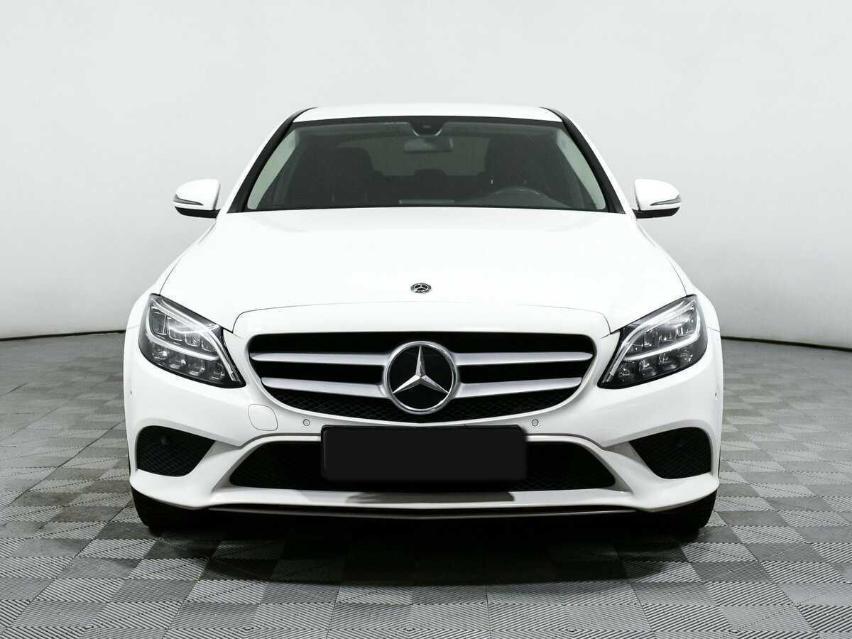Купить Mercedes-Benz C-Класс с пробегом. Фото: #1