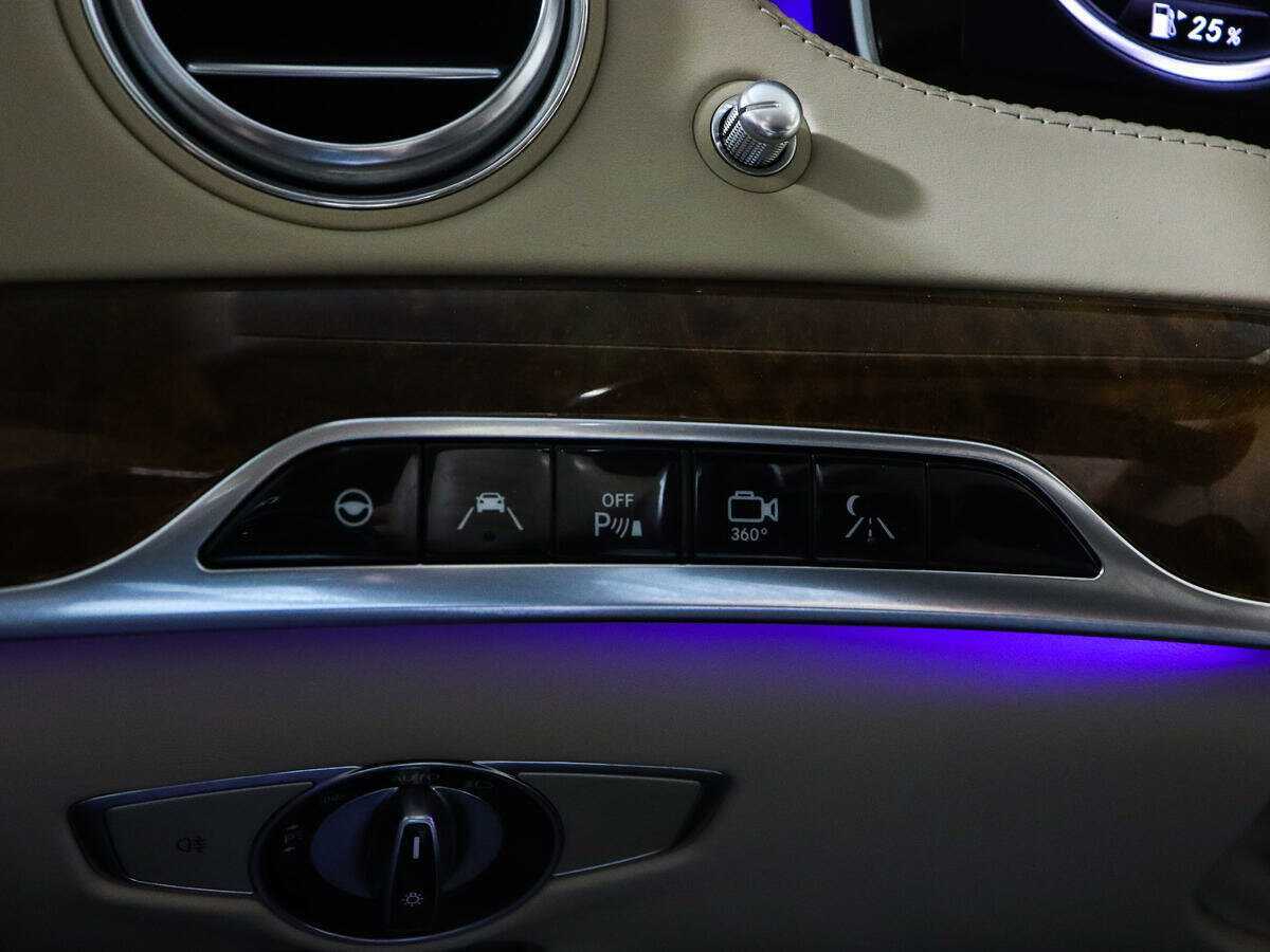 Купить Mercedes-Benz S-Класс с пробегом. Фото: #37