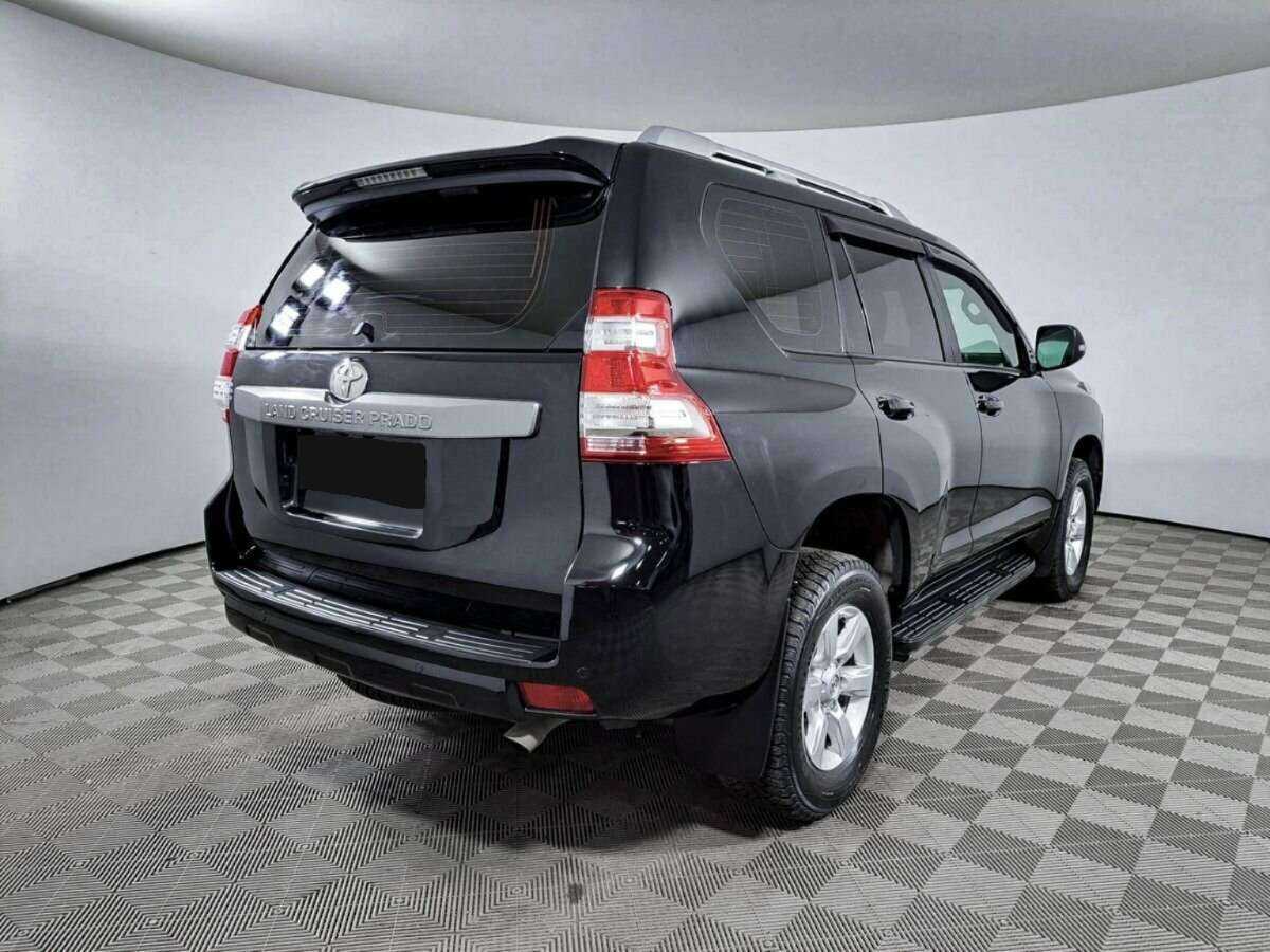 Купить Toyota Land Cruiser Prado с пробегом. Фото: #4