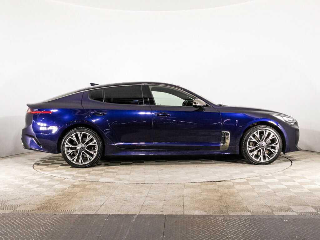 Купить Kia Stinger с пробегом. Фото: #3