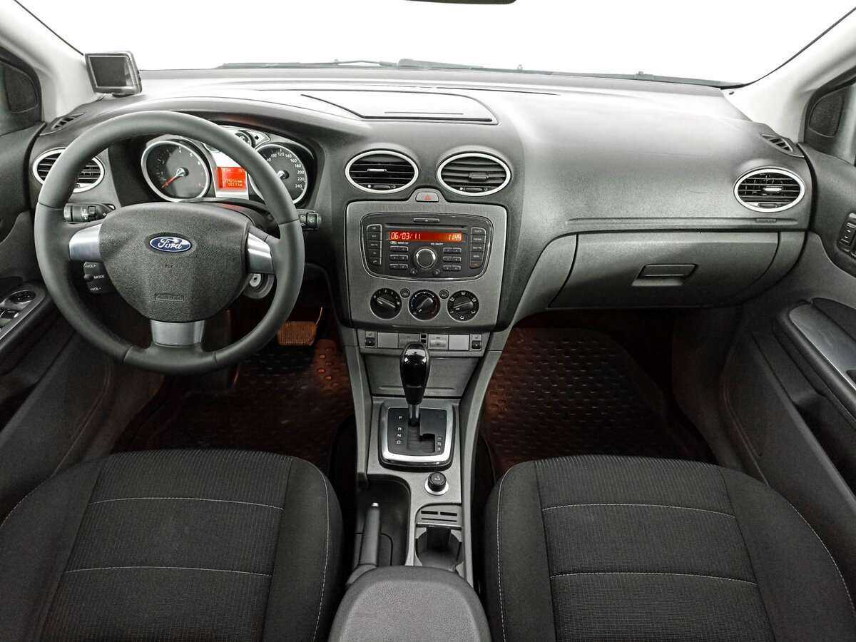 Купить Ford Focus с пробегом. Фото: #11