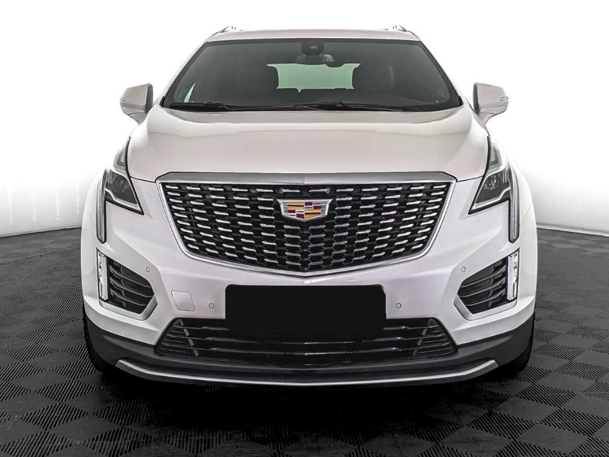 Купить Cadillac XT5 с пробегом. Фото: #1