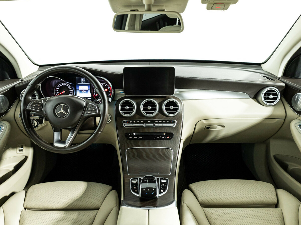Купить Mercedes-Benz GLC Coupe с пробегом. Фото: #12