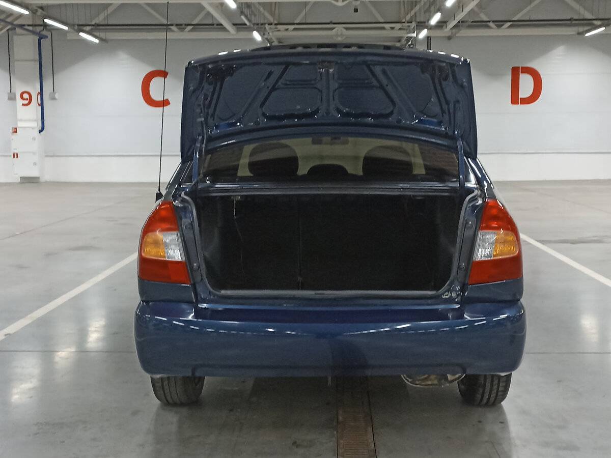 Купить Hyundai Accent с пробегом. Фото: #9