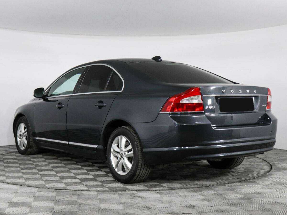Купить Volvo S80 с пробегом. Фото: #3