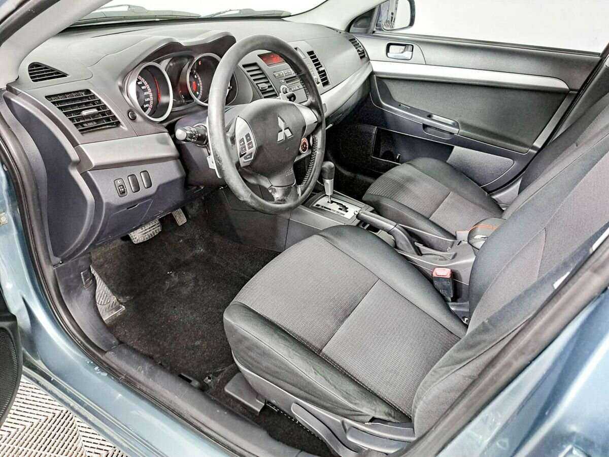 Купить Mitsubishi Lancer с пробегом. Фото: #13