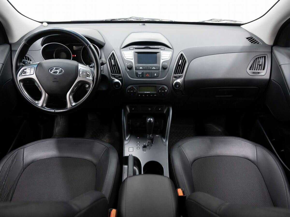Купить Hyundai ix35 с пробегом. Фото: #12