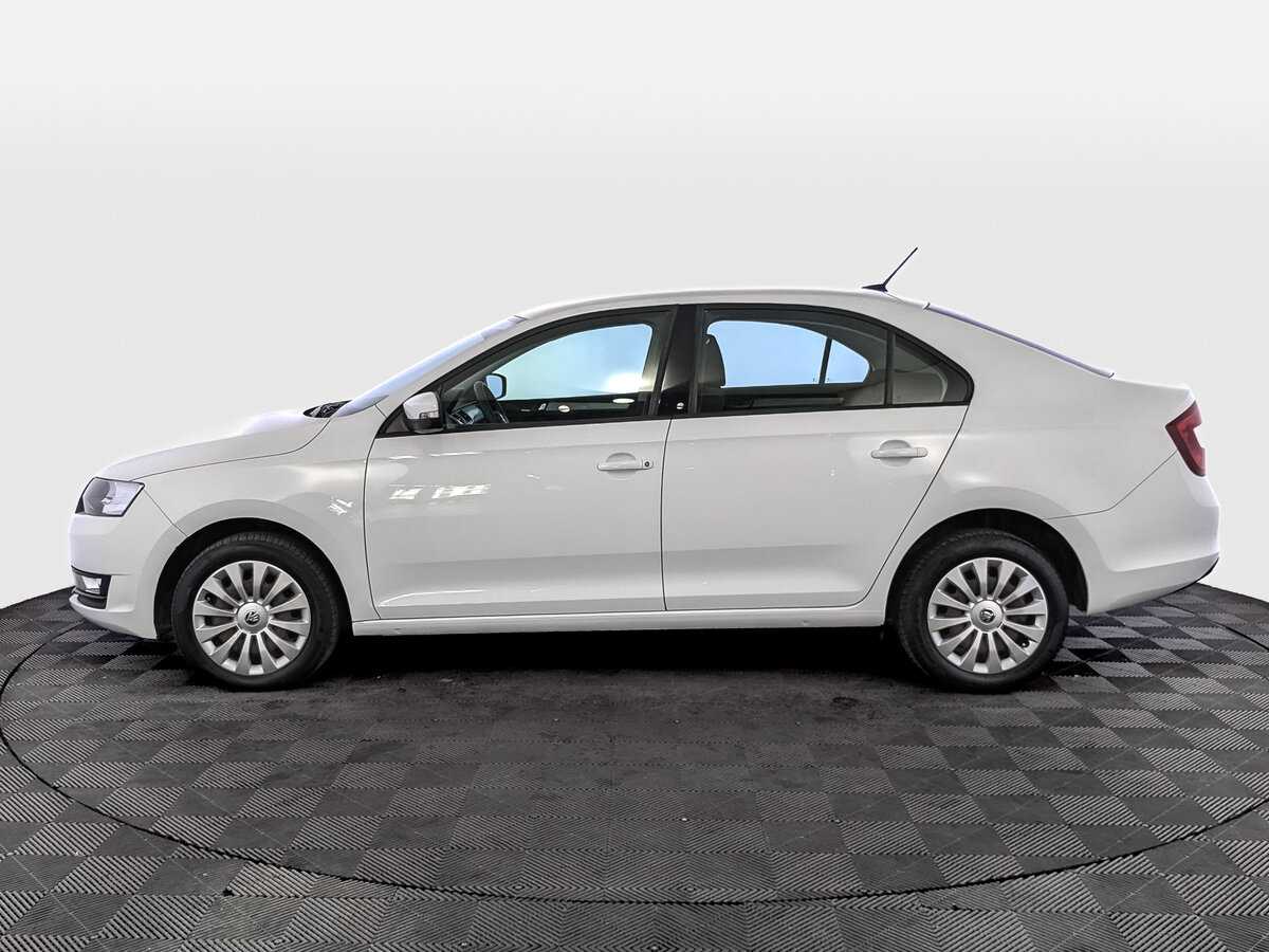 Купить Skoda Rapid с пробегом. Фото: #7