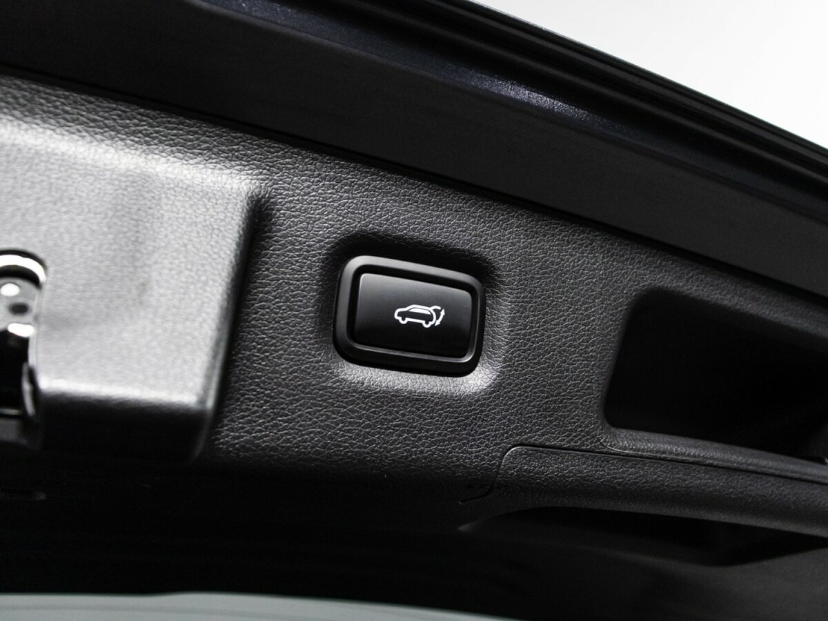 Купить Hyundai Santa Fe с пробегом. Фото: #21