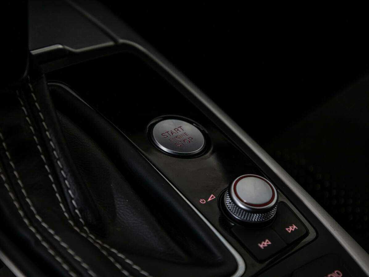 Купить Audi A7 с пробегом. Фото: #20