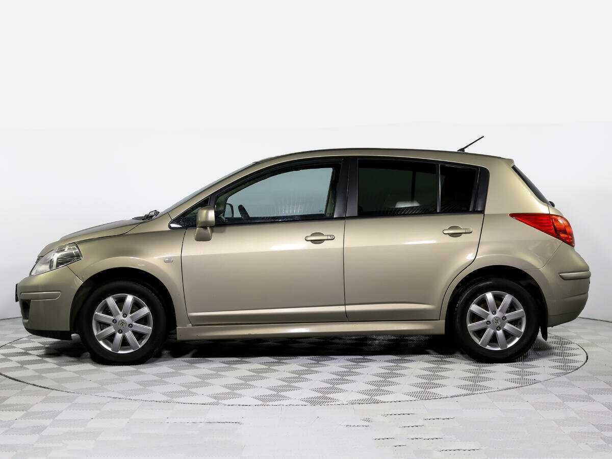 Купить Nissan Tiida с пробегом. Фото: #6
