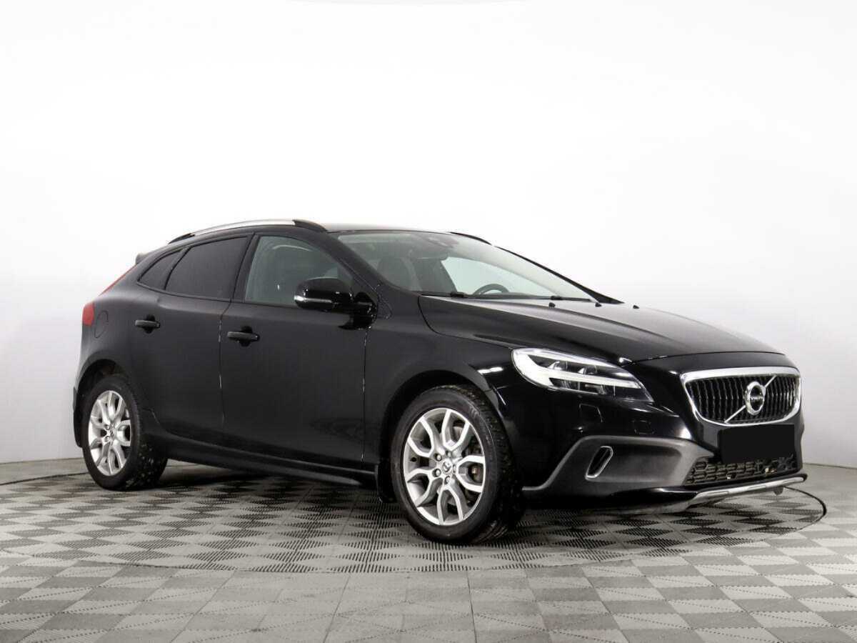 Купить Volvo V40 Cross Country с пробегом. Фото: #2