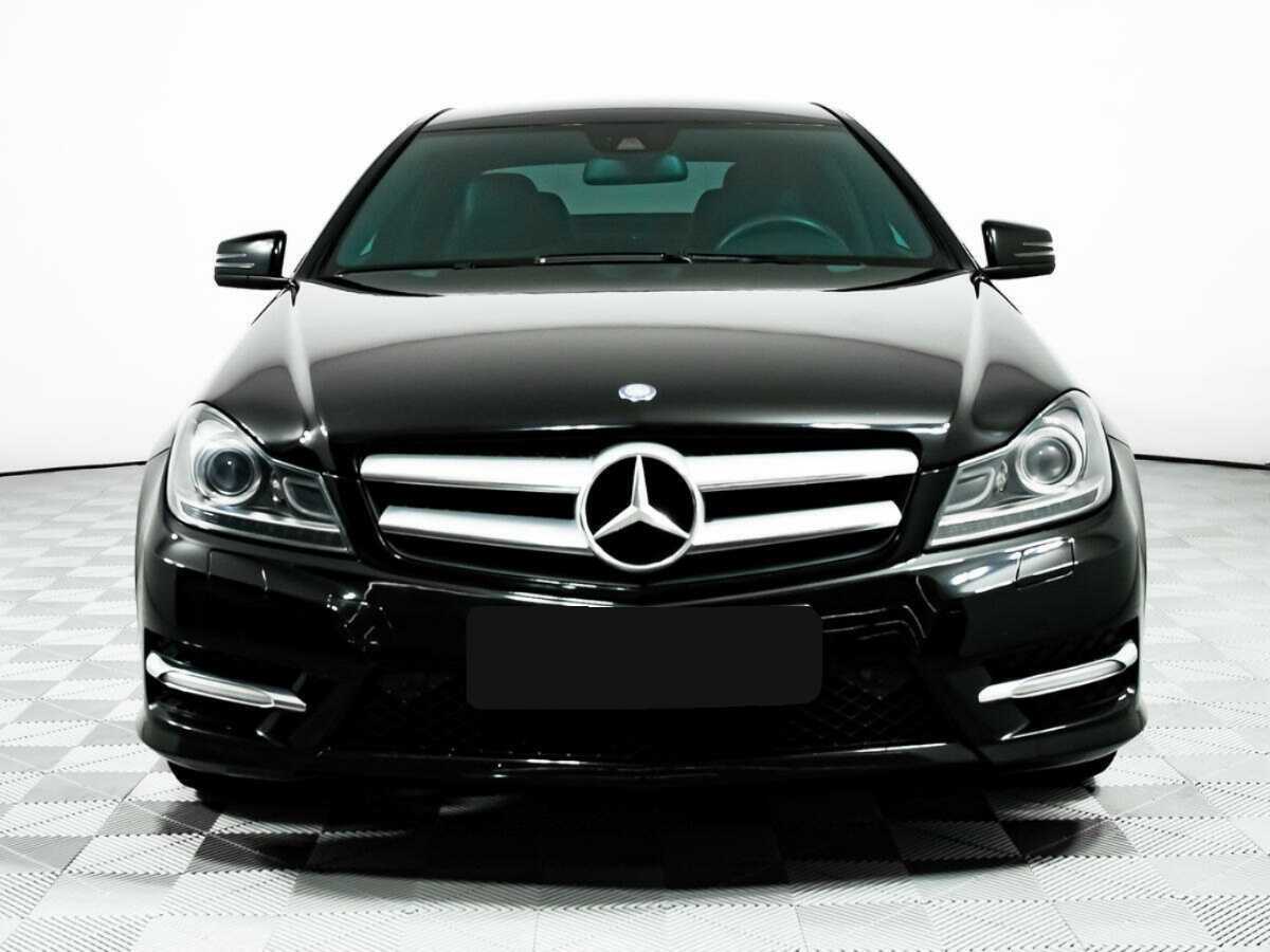 Купить Mercedes-Benz C-Класс с пробегом. Фото: #1