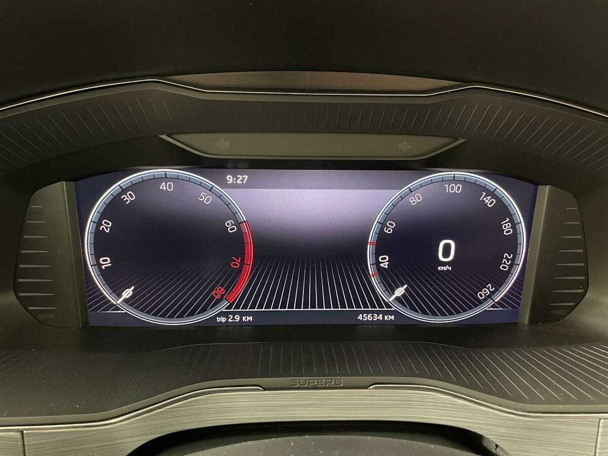 Купить Skoda Superb с пробегом. Фото: #9