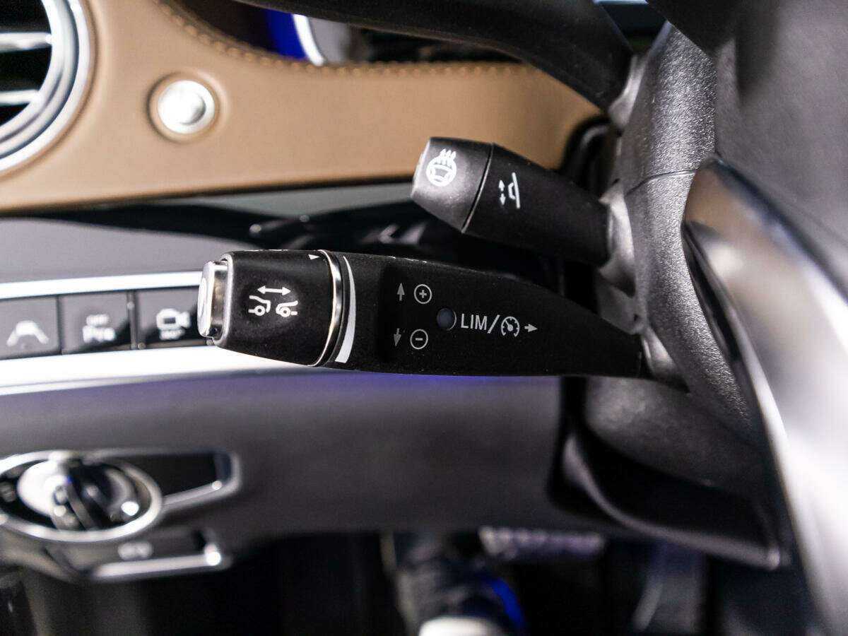 Купить Mercedes-Benz S-Класс AMG с пробегом. Фото: #20